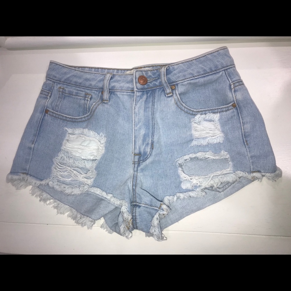 Light wash denim shorts